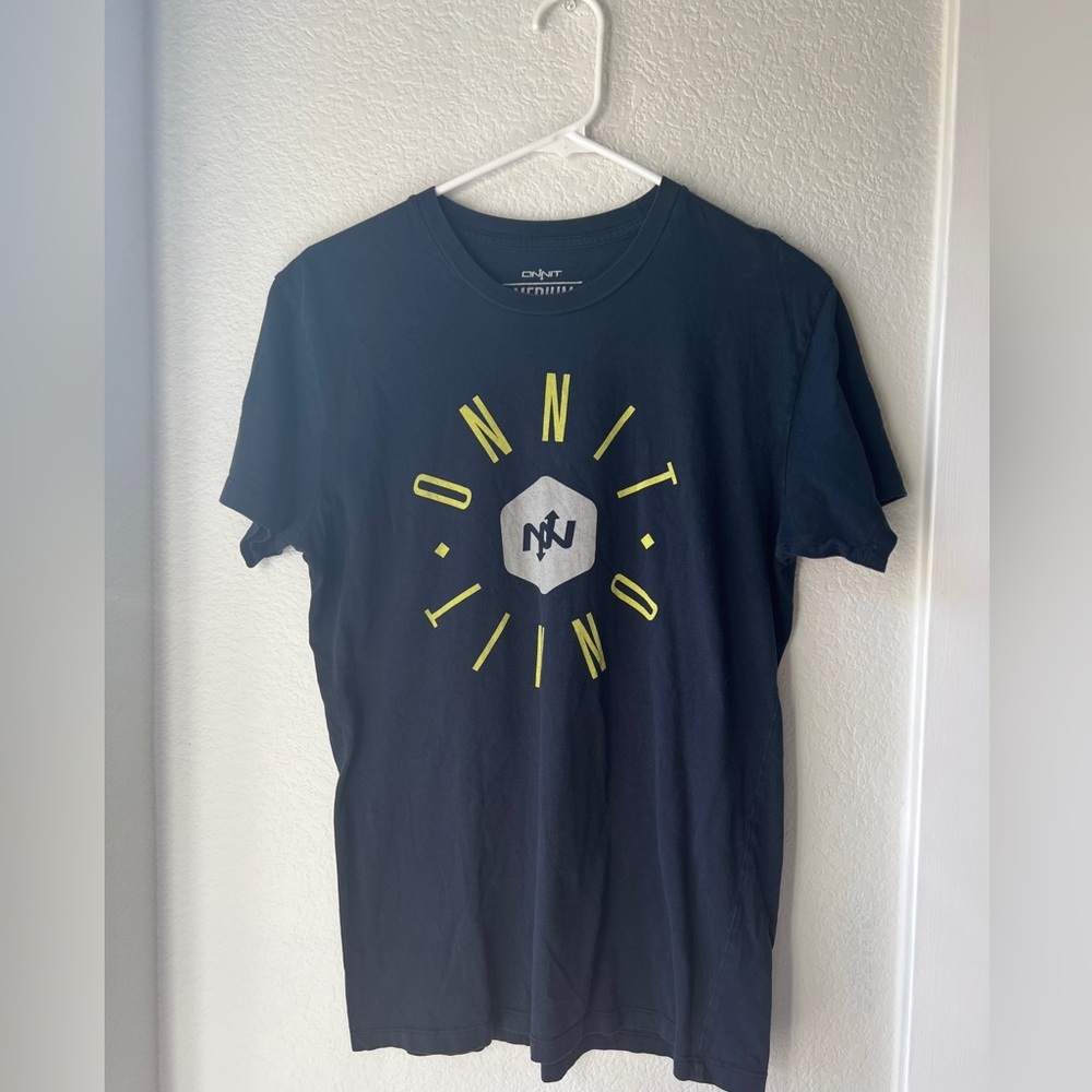 ONNIT men’s T-shirt size M